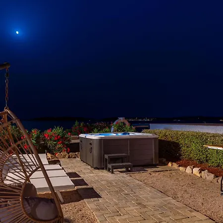 Marija - 5 M From The Sea * Orebić