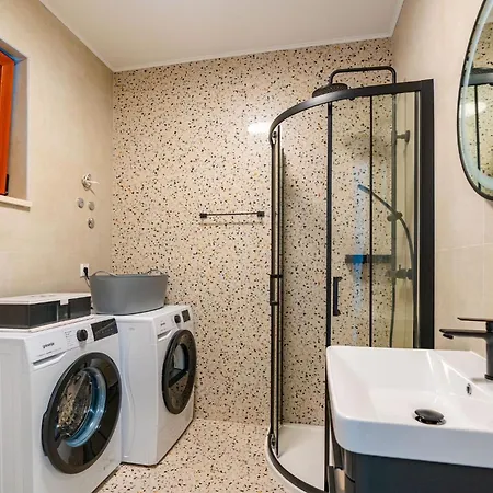 Marija - 5 M From The Sea Vila Orebić