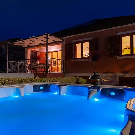 Villa Marija - 5 M From The Sea