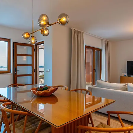 Villa Marija - 5 M From The Sea Orebic