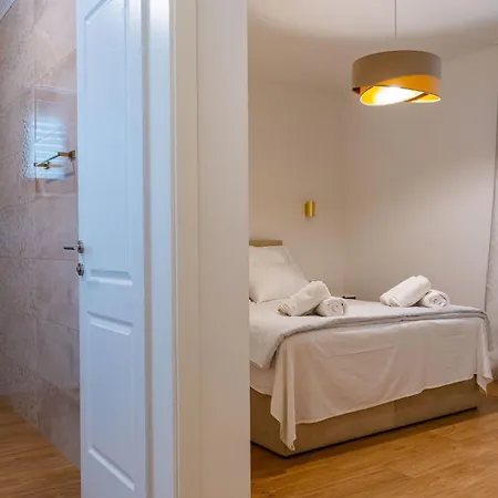 Marija - 5 M From The Sea Villa